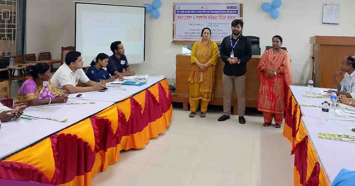 নবাবগঞ্জে জেন্ডার ডায়ালগ ও অভিজ্ঞতা বিনিময় কর্মশালা অনুষ্ঠিত