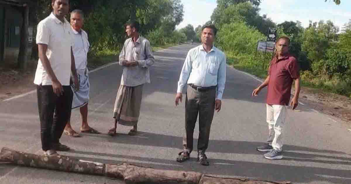 ফটিকছড়িতে চলছে ৪৮ ঘণ্টার হরতাল