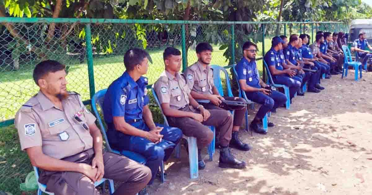 ভালুকায় ঝুট ব্যবসা নিয়ন্ত্রণ নিয়ে দিনভর উত্তেজনা, এলাকায় আতংক