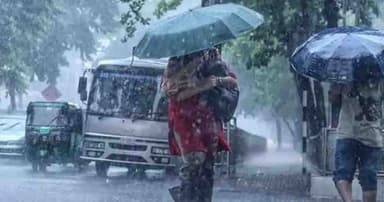 দুপুরের মধ্যে ৮ জেলায় ৬০ কিমি বেগে ঝড়-বজ্রবৃষ্টির শঙ্কা