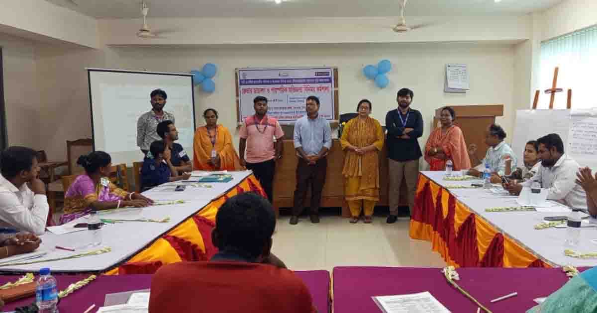 নবাবগঞ্জে নারী ও প্রান্তিক জনগোষ্ঠীর অধিকার রক্ষায় কর্মশালা