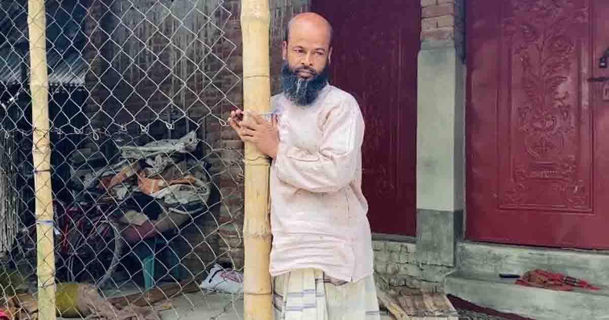 বড়াইগ্রামে বিয়ে প্রস্তাব দেওয়ায় মুয়াজ্জিনকে জুতাপেটা