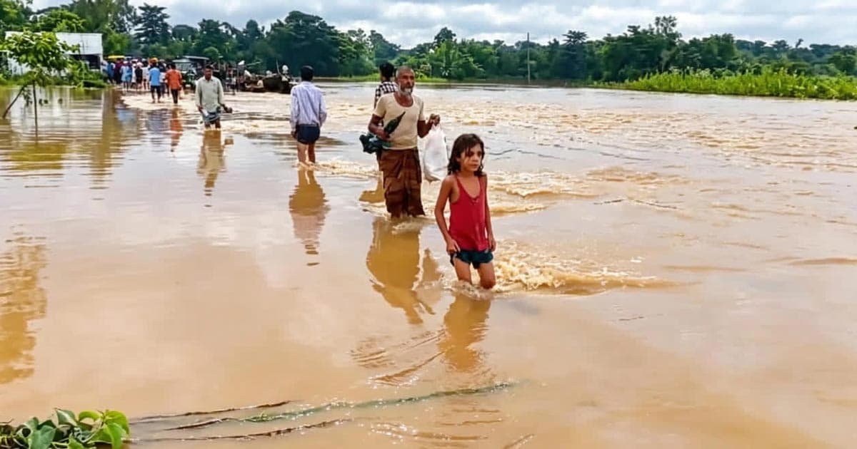 কুশিয়ারার পানি বিপদসীমার উপরে, বন্যার শঙ্কা