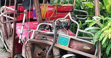 খানসামায় অটো-টেম্পুর মুখোমুখি সংঘর্ষে অটোচালক নিহত