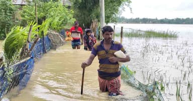 সিলেট বিভাগে নামছে পানি, ভেসে উঠছে বন্যার ক্ষত