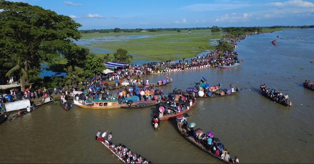 জগন্নাথপুরে ঐতিহ্যবাহী নৌকা বাইচ প্রতিযোগিতা অনুষ্ঠিত