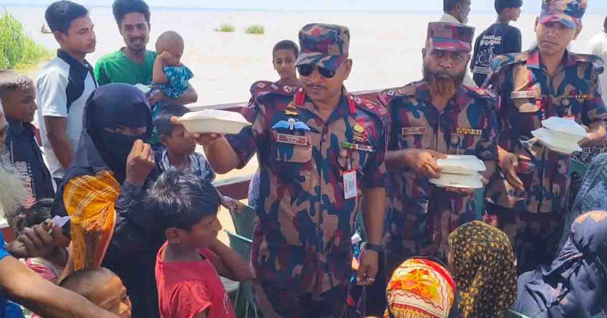 হাকালুকি হাওড়ে ৫ শতাধিক বন্যার্তকে বিজিবির মেডিকেল সেবা