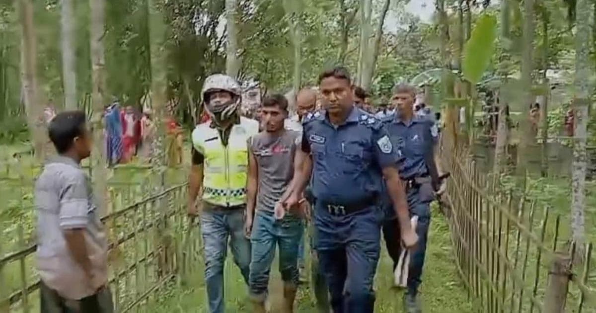 রাজারহাটে রাস্তা নিয়ে বিরোধ, নিহত ১