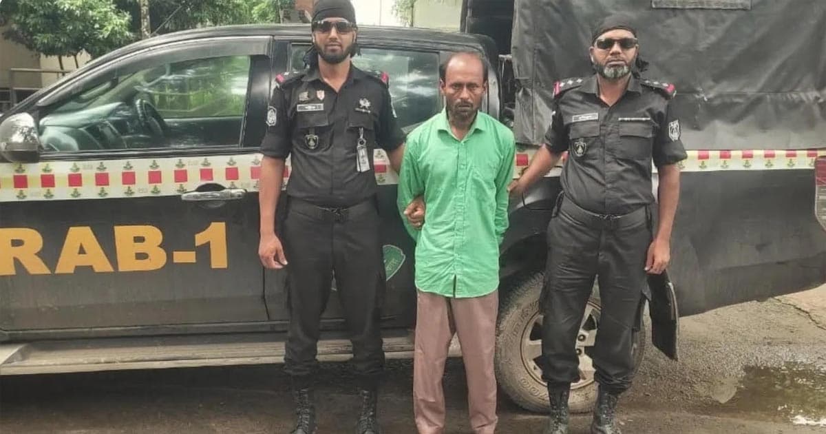 শ্রীপুরে স্ত্রী হত্যার ঘটনায় অভিযুক্ত স্বামী গ্রেপ্তার
