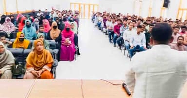 ফ্যামিলি কার্ড বিতরণে স্বচ্ছতা নিশ্চিত করতে হবে: প্রতিমন্ত্রী রাজিব আহসান