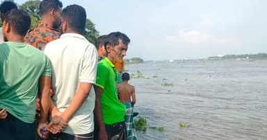 মহানন্দায় গোসল করতে নেমে শিক্ষার্থী নিখোঁজ