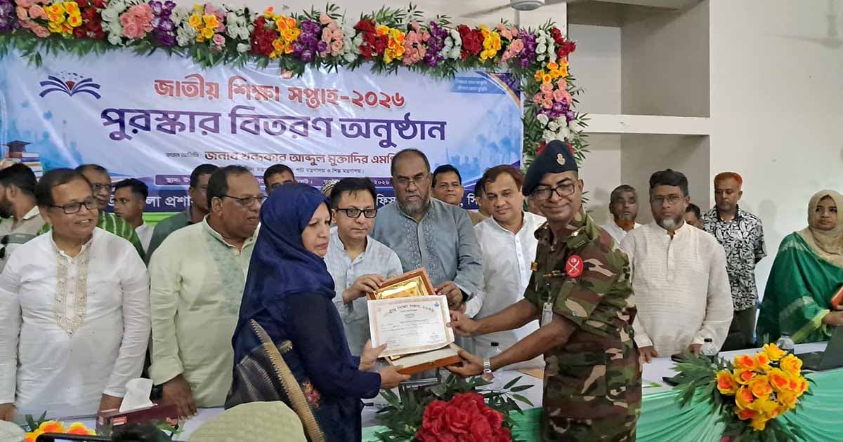 বাজার স্থিতিশীলতায় ‘এআই প্রযুক্তি’ ব্যবহার করা হবে: বাণিজ্যমন্ত্রী