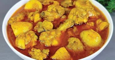 ঝাল ঝাল আলু-মুরগির কারি তৈরির সহজ রেসিপি