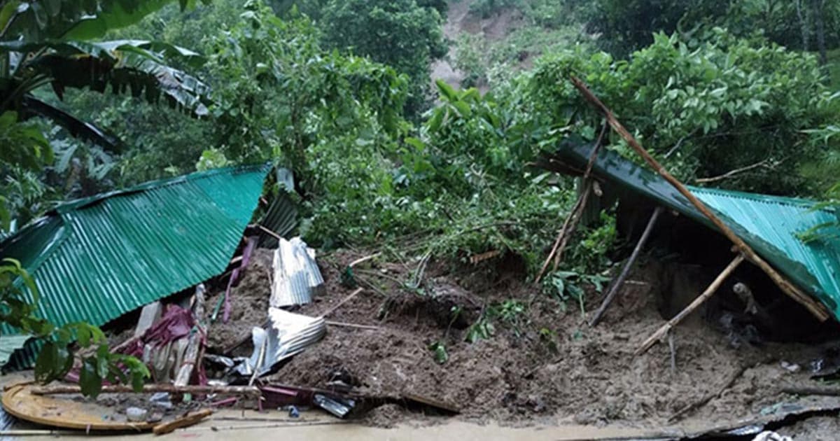 টানা বৃষ্টিতে পাহাড়ধস, দেয়ালচাপায় শিশুর মৃত্যু