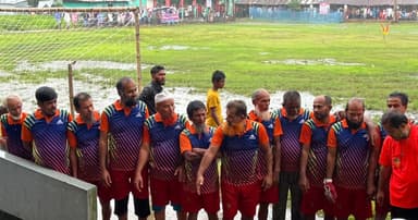 বাউফলে বয়স্কদের ফুটবল টুর্নামেন্ট অনুষ্ঠিত