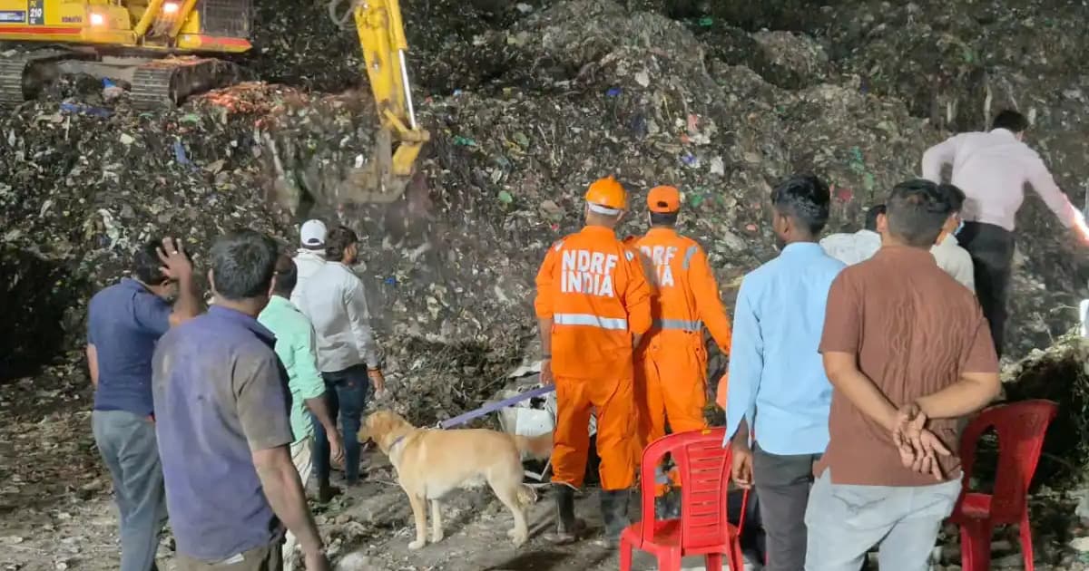 ভারতে বর্জ্যের স্তূপ ধসে বিদ্যুৎ উৎপাদন কেন্দ্রে ৯ শ্রমিকের মৃত্যু