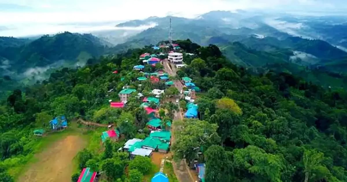 সাজেকে আটকা ৫ শতাধিক পর্যটক, রিসোর্ট ভাড়া নিচ্ছেন না মালিকরা