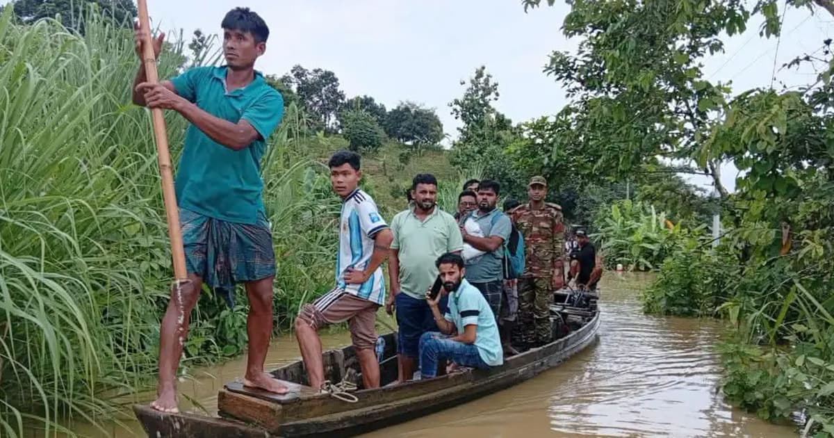 ৩১১ পর্যটককে নিরাপদে ফেরাল সেনাবাহিনী