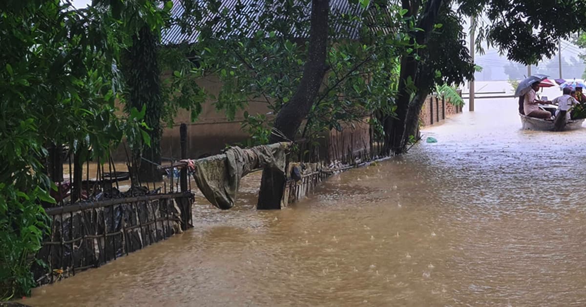 ১২ জেলার বন্যার আভাস