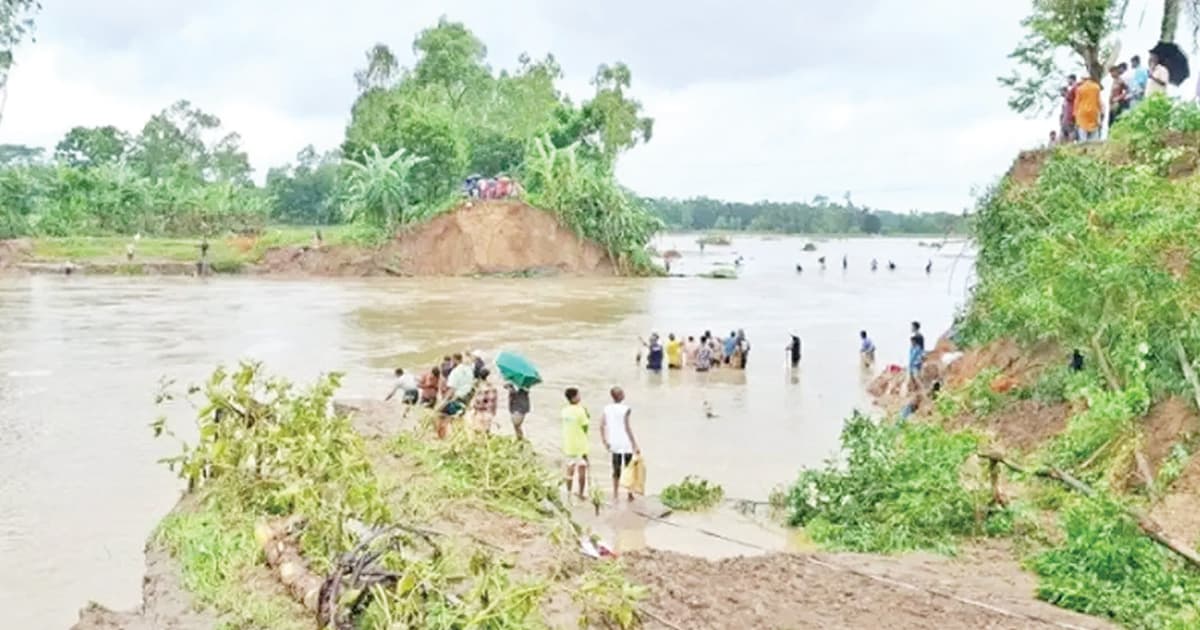 বানের কষ্টে কাঁদছে মানুষ