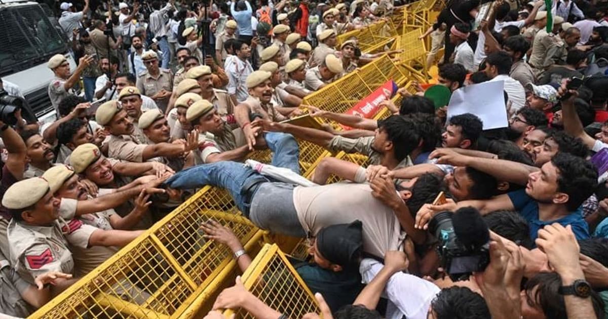 ভারতের বিভিন্ন শহরে ছড়িয়ে পড়েছে বিক্ষোভ