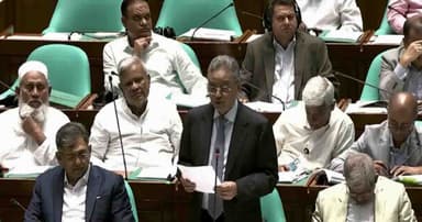 পুরনো মালিকদের ব্যাংকে ফেরার সুযোগ নেই: অর্থমন্ত্রী