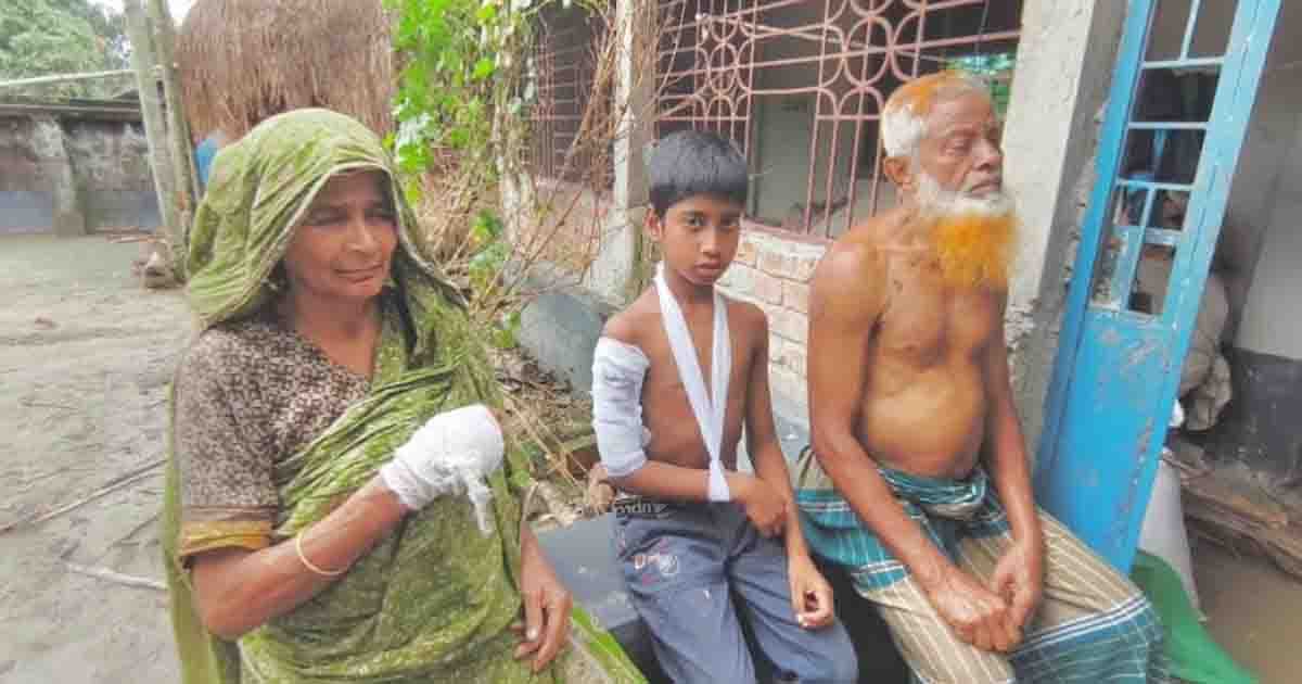 জামালপুরে জমি বিরোধে প্রতিপক্ষের হামলায় আহত ৪