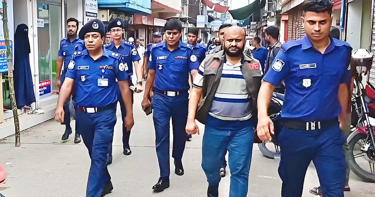 আ.লীগের প্রতিষ্ঠাবার্ষিকী ঘিরে বরগুনায় পুলিশের সতর্ক অবস্থান