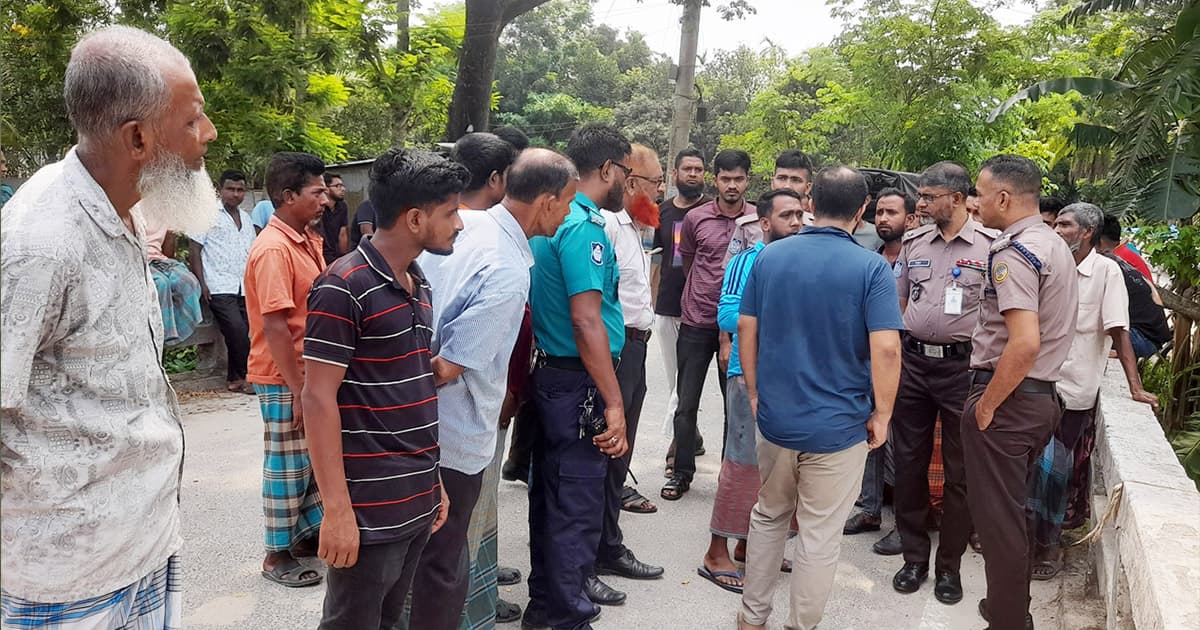 বরিশালে নদী থেকে নিখোঁজ অটোরিকশা চালকের বস্তাবন্দি লাশ উদ্ধার