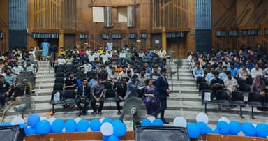 নবীন শিক্ষার্থীদের বরণ করলো রাবি সায়েন্স ক্লাব