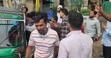 শিক্ষকের ওপর হামলার ভিডিও ধারণ করতে গিয়ে মামলার আসামি সাংবাদিক