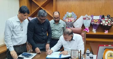 ময়মনসিংহ উন্নয়ন কর্তৃপক্ষের যাত্রা শুরু, চেয়ারম্যানকে বরণ
