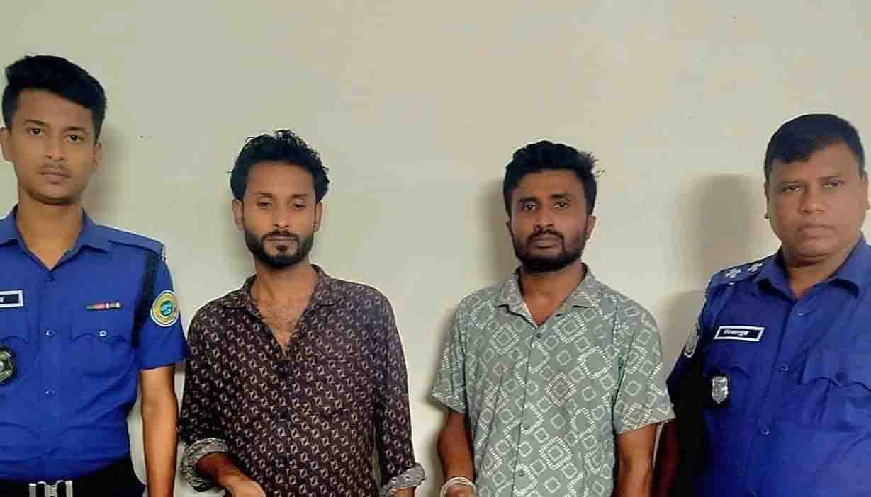 বাউফলে ইয়াবাসহ ছাত্রদল নেতা ও তার সহযোগী আটক