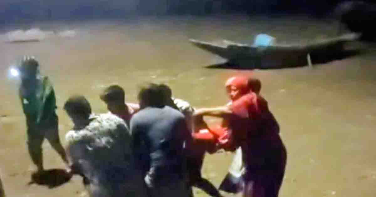 সুন্দরবনে পোনা ধরার সময় কুমিরের আক্রমণে নারীর মৃত্যু