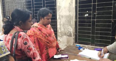 স্বামীর পরকীয়ার প্রতিবাদ করায় শিক্ষিকাকে পিটিয়ে হাসপাতালে