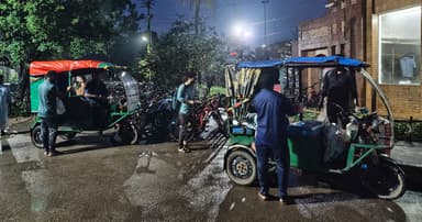 অটোরিকশা চালকের স্বেচ্ছাচারিতায় নাকাল জাবি শিক্ষার্থীরা