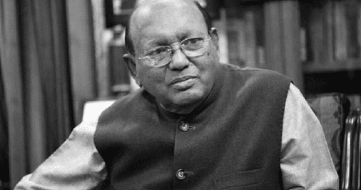 স্ত্রীর পাশে শায়িত হবেন তোফায়েল আহমেদ