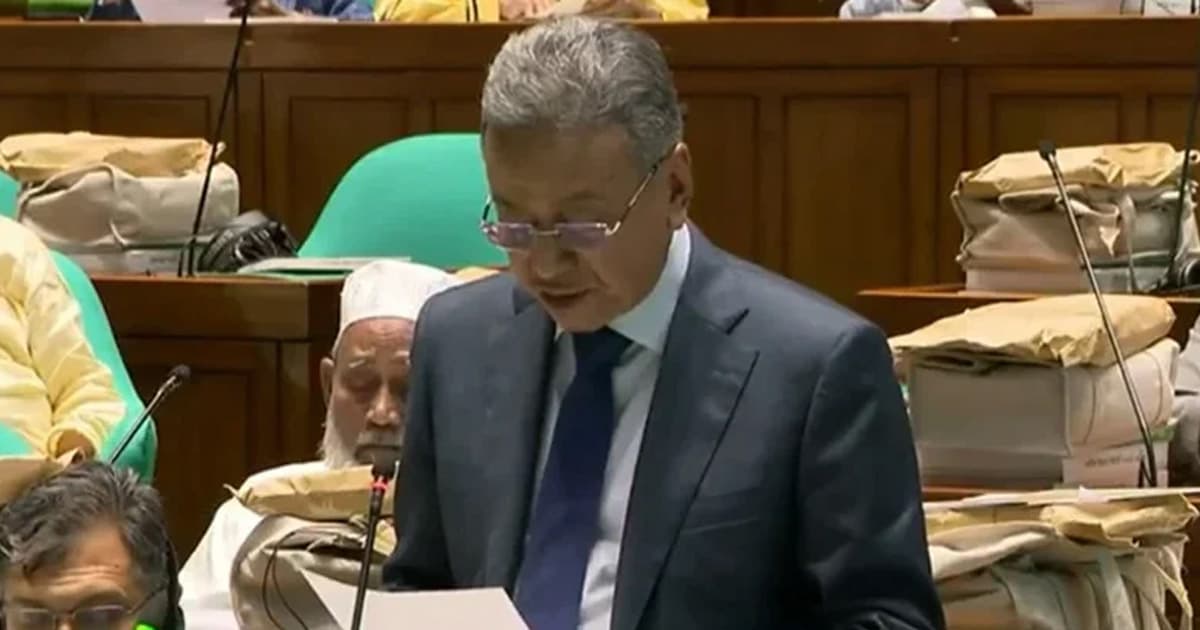 মুদি-বিউটি পার্লারসহ ১৬ ব্যবসায় ভ্যাট: অর্থমন্ত্রী