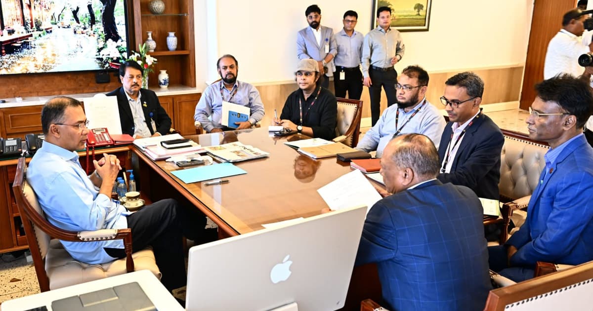 ২৫ কোটি গাছ লাগানোর কর্মসূচি নিয়ে বৈঠকে প্রধানমন্ত্রী