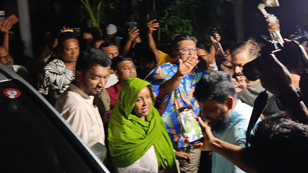 মুক্তি পেলেন আইভী