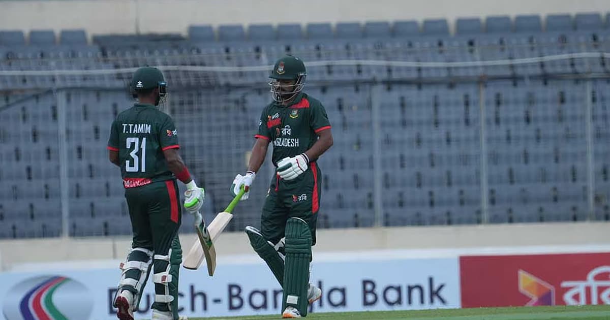 ১০ ওভারে বাংলাদেশের রান ৬২