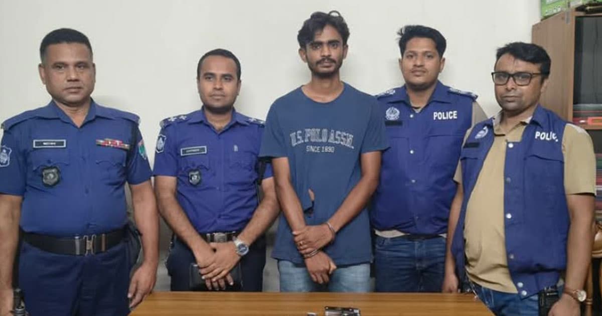 বিদেশি পিস্তল ও গুলিসহ যুবক গ্রেপ্তার