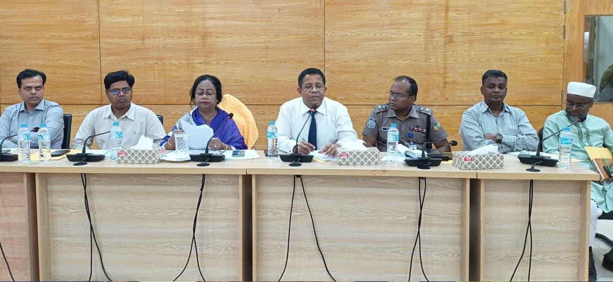 থ্রি-হুইলারের ভাড়া বহাল, অবৈধ যানবাহনের বিরুদ্ধে অভিযানের ঘোষণা