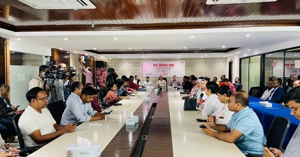 ‘উন্নত স্বাস্থ্যসেবা শুধু চিকিৎসা নয়, মানবিকতার দায়বদ্ধতা’