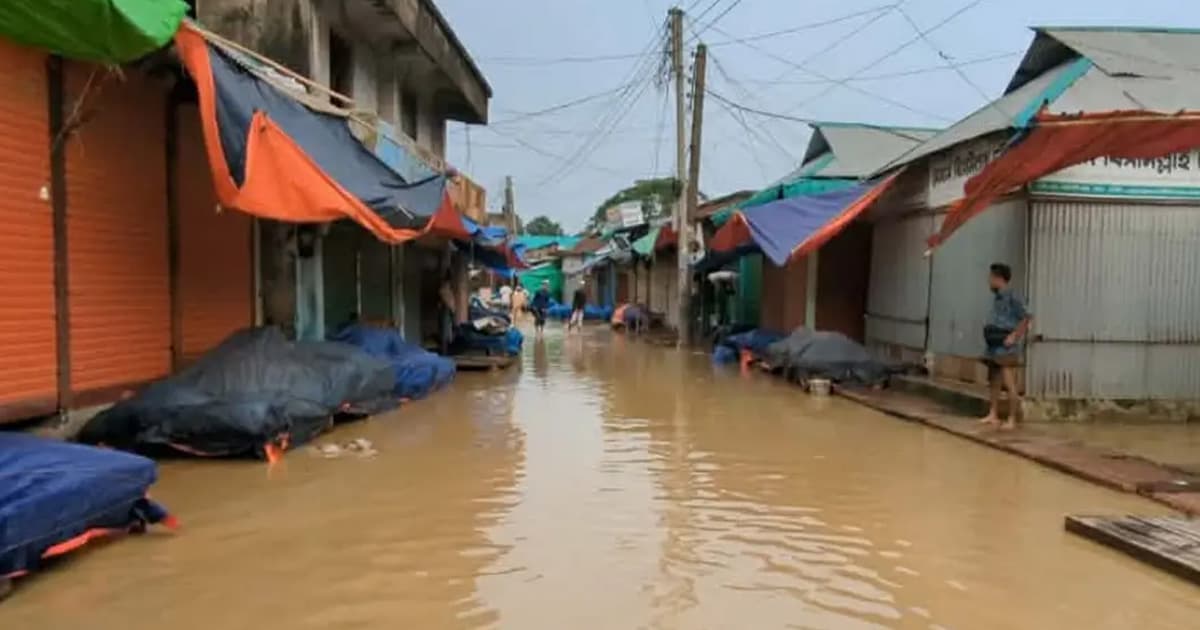 ঢলের পানিতে ফুঁসছে শেরপুরের ৩ নদী