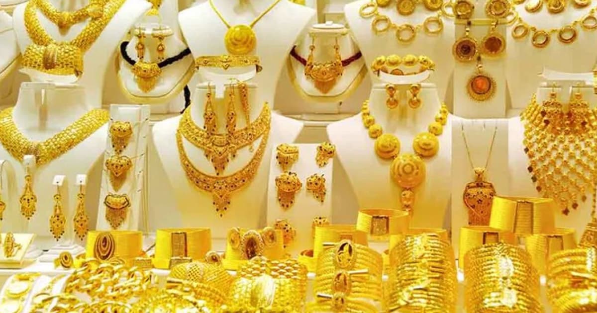 সোনার দাম ৪,৩৭৪ টাকা কমলো