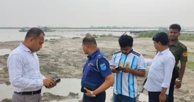 টাঙ্গাইলে বিদ্যালয়ের পাশে অবৈধভাবে বালুঘাট, জরিমানা