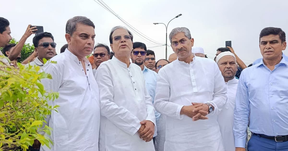 তিস্তা ব্যারাজ ও নদীভাঙন পরিস্থিতি পরিদর্শনে তিন মন্ত্রী