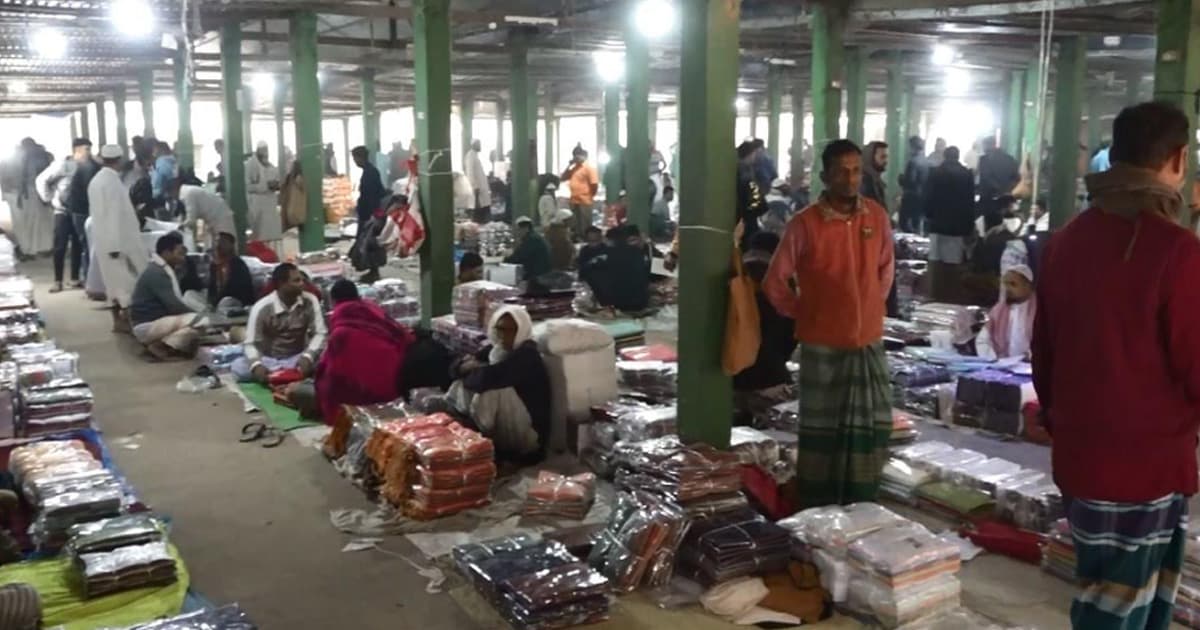 তাঁতশিল্পের গলার কাঁটা এখন ট্রানজিট সংকট