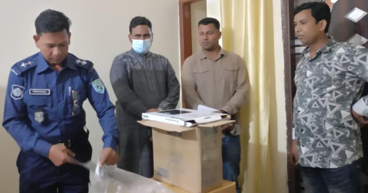 সরকারি ওষুধ পাচারের চেষ্টা, স্টোরকিপার গ্রেপ্তার